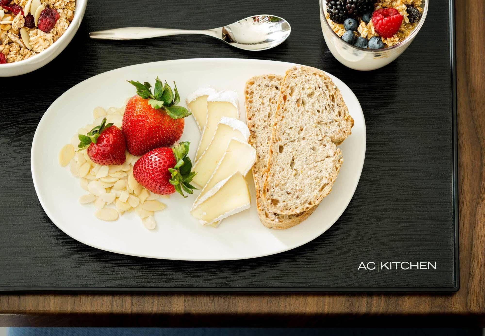 Ac Hotel By Marriott Phoenix Tempe/Downtown Ngoại thất bức ảnh