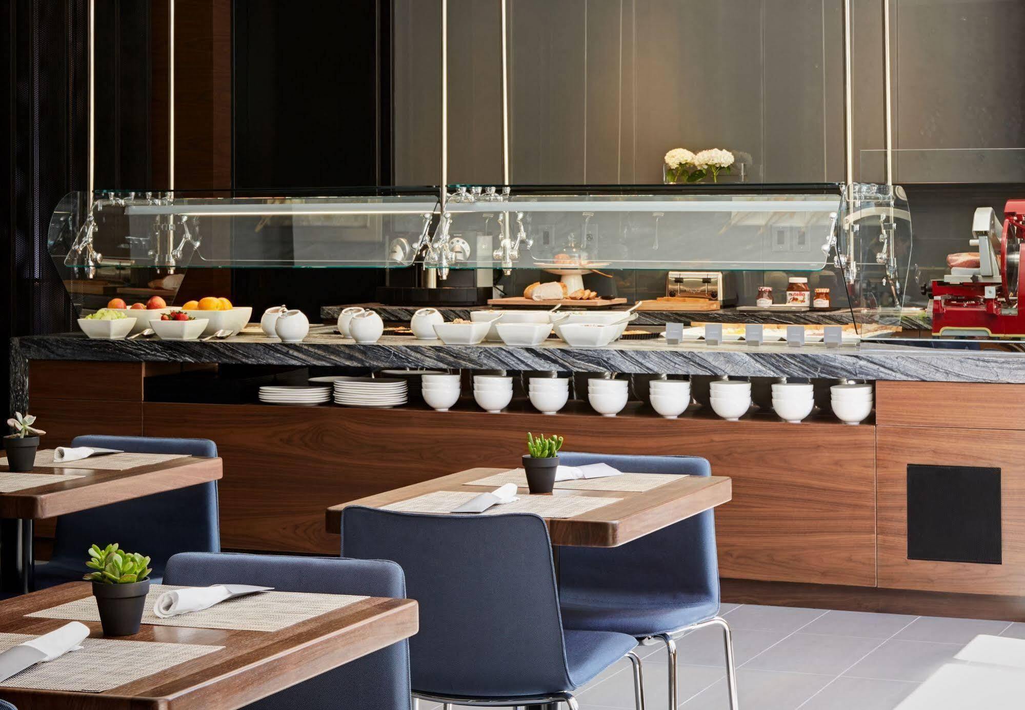 Ac Hotel By Marriott Phoenix Tempe/Downtown Ngoại thất bức ảnh